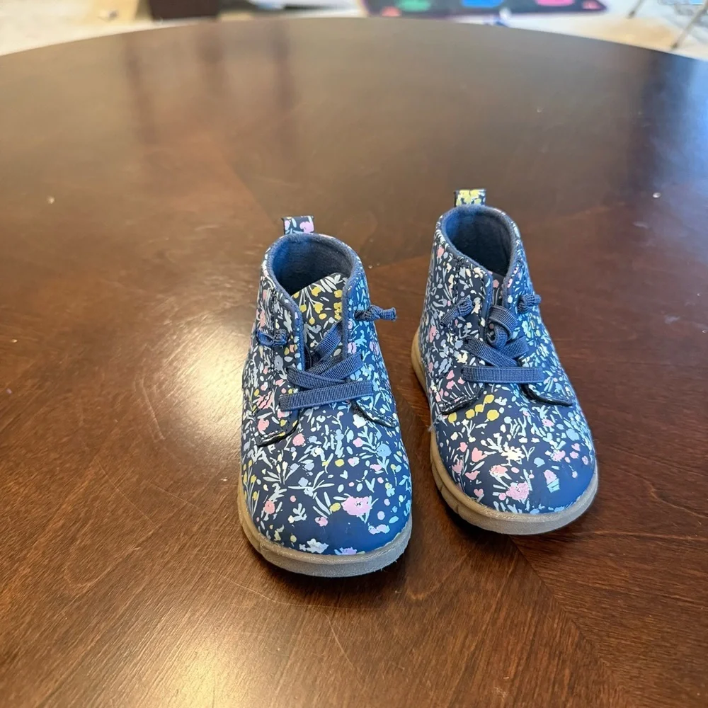 Not Rated Baby Shoes - Brown Bow and Blue Floral